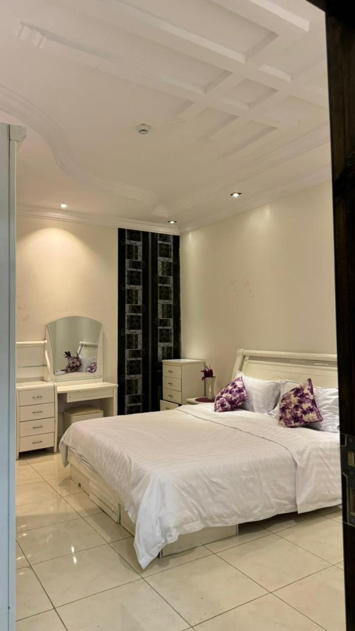 Lavina Hotel Apartments Сакака Екстериор снимка